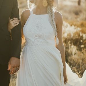 Chantel Lauren Wedding dress